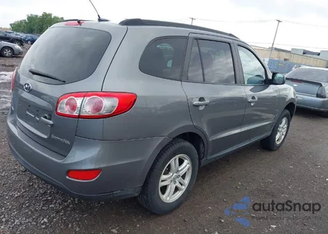 2010 Hyundai Santa Fe Gls z USA, uszkodzony, nr VIN 5NMSG3AB9AH380320